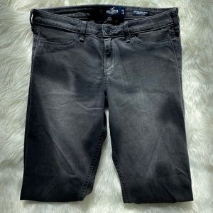Hollister jeans  size 9L